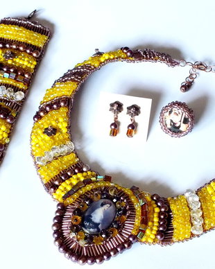 Set Colier, bratra, inel si cercei - Indisponibil