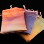 Saculeti din material satinat colorat 10x6.5cm