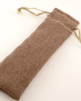 Saculeti din material maro, 16.5x4.5cm