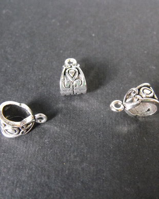 AGATATOARE PANDANTIV - 13 X 8 MM