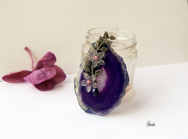 Agata violet