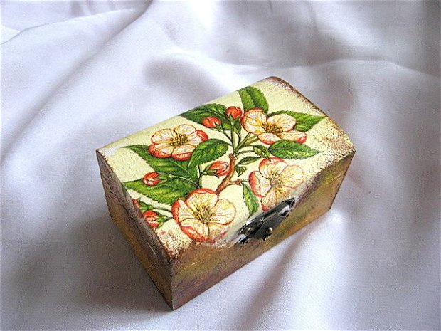 cutie lemn decorata 23151