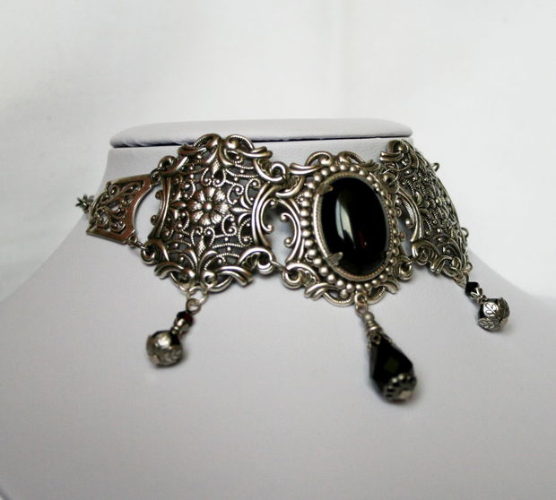 Choker in stil victorian