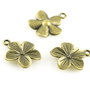 M1051 Charms floare, finisaj bronz, 23x19mm