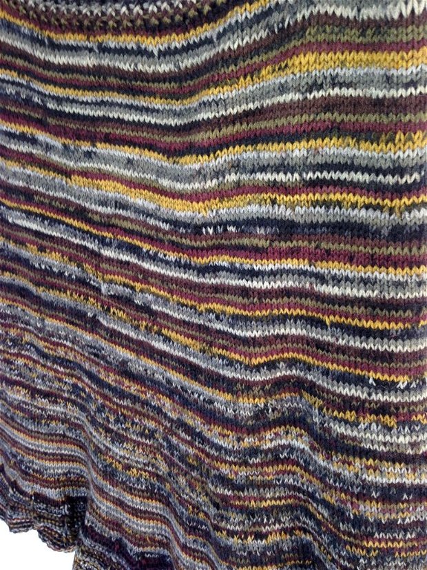 Fusta tricotata culorile toamnei