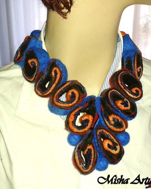 Colier Colourful Curl