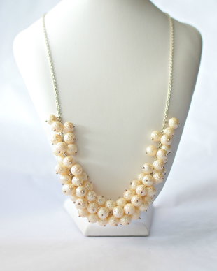 Colier "Frosted pearls"