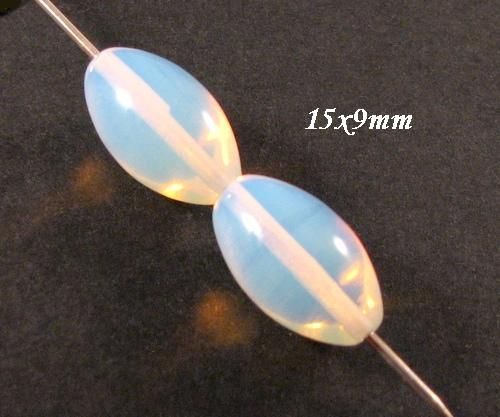 4702 - (24buc) Opalit, 15x9mm
