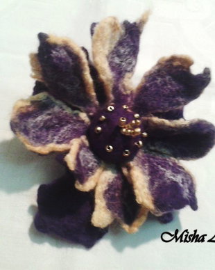 Brosa Floare 4