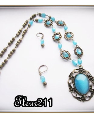 SET- OCHI DE PISICA BLEU