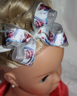 Bentita fetite Frozen pentru Craciun