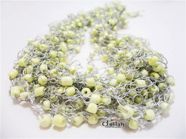 Colier "Silver Grey and Butter Beige Beads"