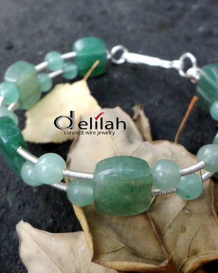 Green Aventurine Bangle