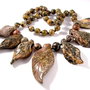 4867 - Jasp leopard skin, baza colier insirat temporar, frunze sculptate, sfere, maro cafeniu