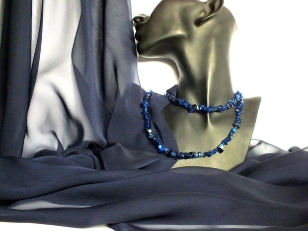 Esarfa BLEUMARIN – DARK NAVY din Colectia “SARABANDA CULORILOR RAFINATE”