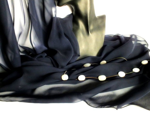 Esarfa BLEUMARIN – DARK NAVY din Colectia “SARABANDA CULORILOR RAFINATE”