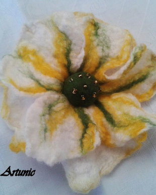 Brosa Floare