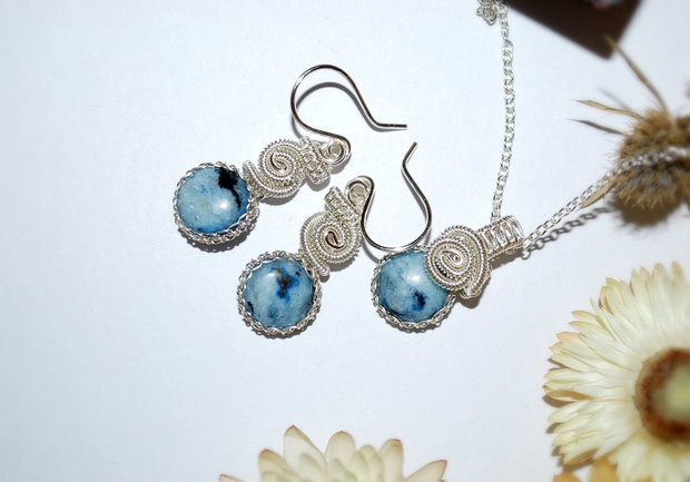 Set " Sky Pearl "