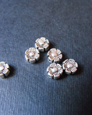 DISTANTIER 6 X 4 MM