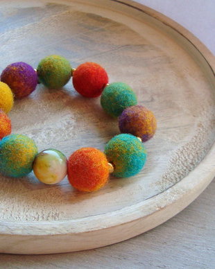 Colorful bracelet