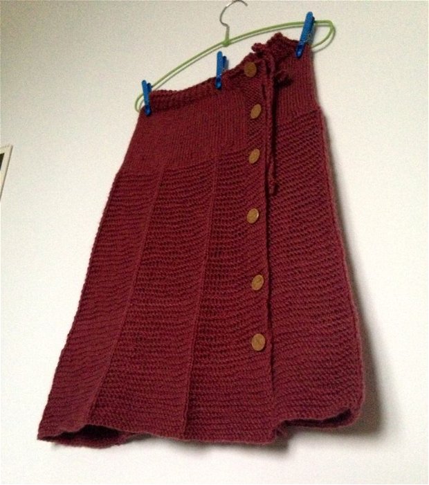 Fusta tricotata lana acril culoare maro