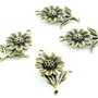 S749 Charms bronz floare 27x20mm