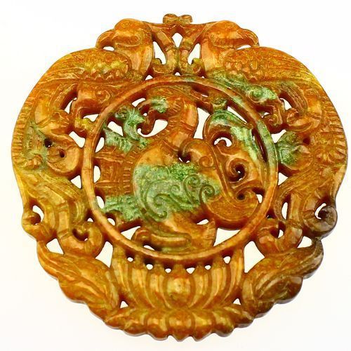 4913 - Pandantiv, jad sculptat, pasarea phoenix, olive maro, 68x68x7mm