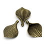 Element decorativ frunza bronz 28x20mm (BZLAK 035)
