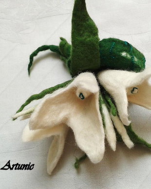 Lana impaslita - Brosa Ghiocei