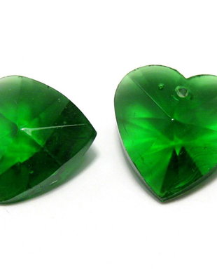 Pandantiv din sticla, inimioara verde, 14x8 mm