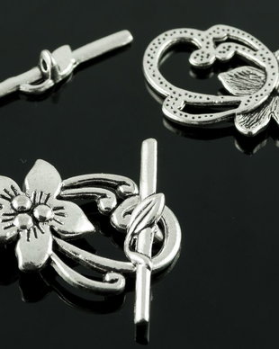 G705 Inchizatori toggle floare argintiu antichizat 30x30mm