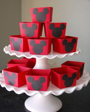 Cutii pentru candy bar