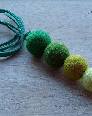 Colier "Green Drops"