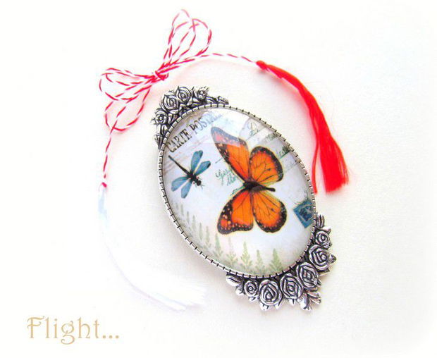 Brosa/martisor FLIGHT