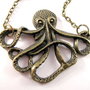 5336 - Pandantiv, aliaj bronz, caracatita, lantisor