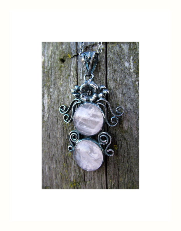 Pandantiv argintat/quartz roz SPRING