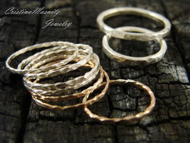 Stacking Rings din argint 925 si goldfilled cu textura de ciocan - REZERVAT E.