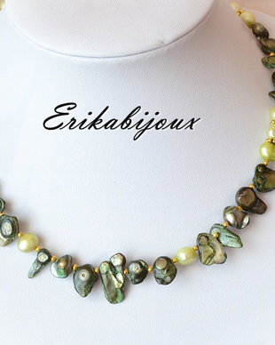 Set biwa pearls
