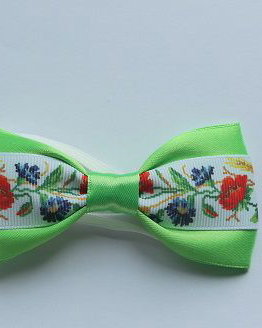 Mini papion cu flori de camp verde crud