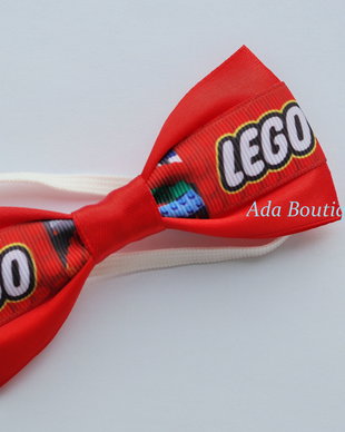Mini papion LEGO rosu