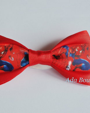 Mini papion cu Spiderman rosu