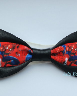 Mini papion cu Spiderman negru