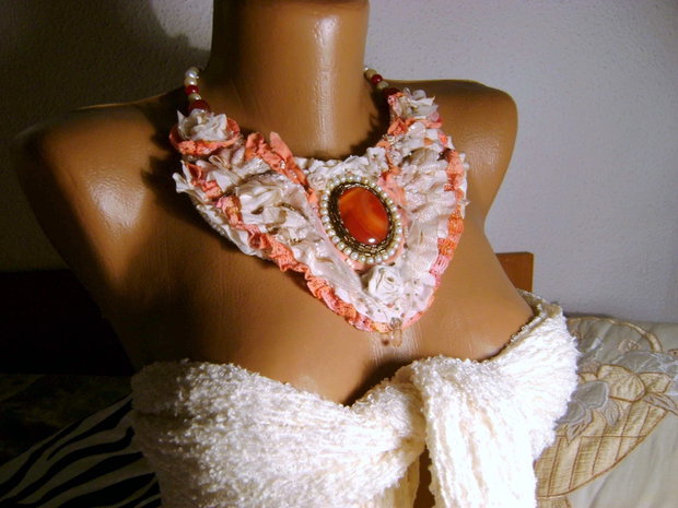 Colier colaj BOEM , romantic gothic , vara intermediara / unicat integral manual / OOAK