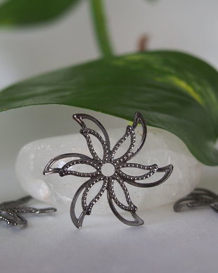 Charm alama, gun metal, 24mm (1)