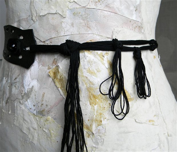Cordon de talie, curea dama din piele naturala neagra si snururi de bumbac "Asygoth"