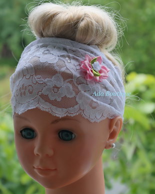 Bandana din dantela alba