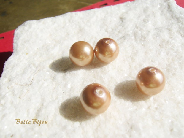 (2 bucati) Perle tip Mallorca semigăurite caramel aprox 10 mm