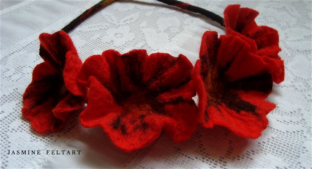 Colier "Poppies"