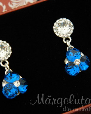 Cercei Chaton - Blue Flower