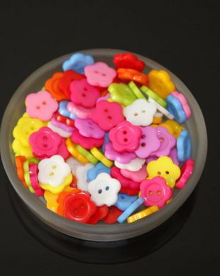 *** Nasturi din plastic ***